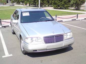 1995 Mercedes-Benz C-Class Photos