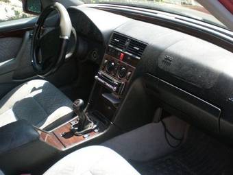 1995 Mercedes-Benz C-Class Photos
