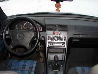 1996 Mercedes-Benz C-Class Pictures