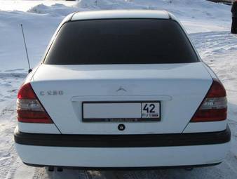 1996 Mercedes-Benz C-Class Pictures