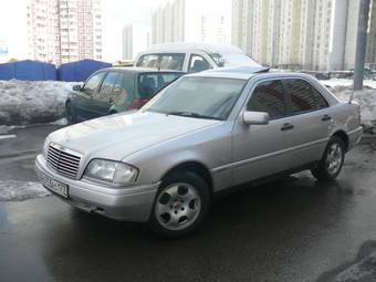 1996 Mercedes-Benz C-Class Pictures