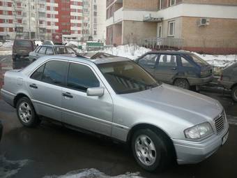 1996 Mercedes-Benz C-Class Pictures