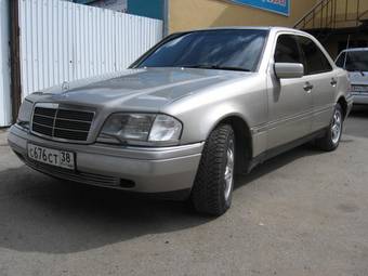 1996 Mercedes-Benz C-Class Pics