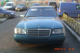 1996 Mercedes-Benz C-Class Pictures