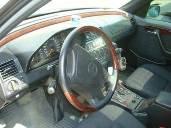 1996 Mercedes-Benz C-Class Photos