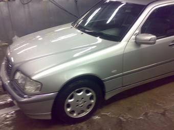 1997 Mercedes-Benz C-Class Photos