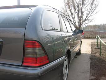 1997 Mercedes-Benz C-Class Pictures