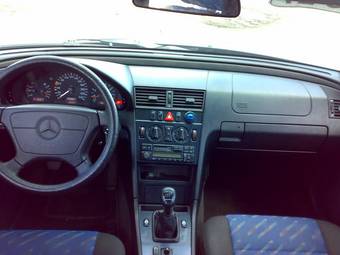 1997 Mercedes-Benz C-Class Photos