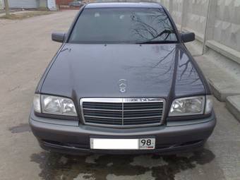 1997 Mercedes-Benz C-Class Pictures