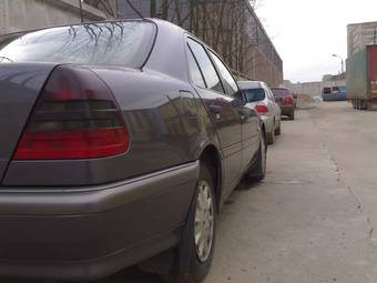 1997 Mercedes-Benz C-Class Photos