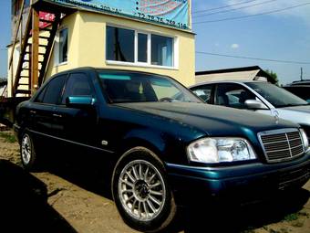1997 Mercedes-Benz C-Class Pictures