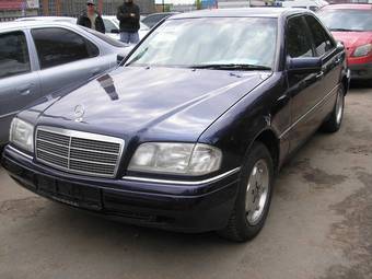 1997 Mercedes-Benz C-Class Pictures