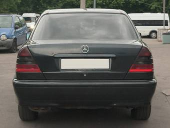 1997 Mercedes-Benz C-Class Pictures