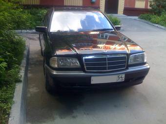 1998 Mercedes-Benz C-Class Pictures