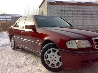 1998 Mercedes-Benz C-Class Pictures