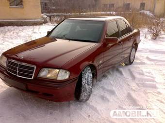 1998 Mercedes-Benz C-Class Pictures