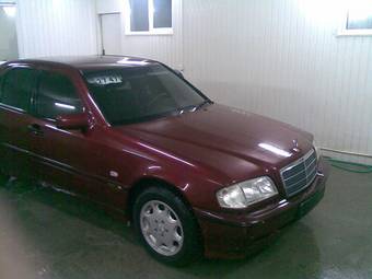 1998 Mercedes-Benz C-Class Photos