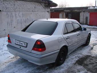 1998 Mercedes-Benz C-Class Photos