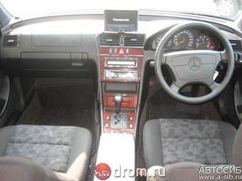 1998 Mercedes-Benz C-Class Pictures