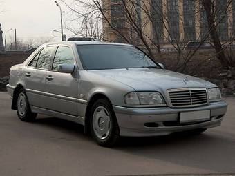 1998 Mercedes-Benz C-Class Pictures