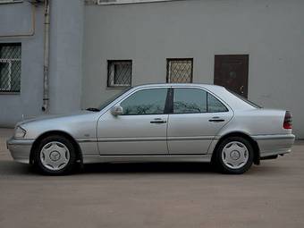 1998 Mercedes-Benz C-Class Photos