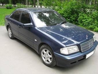 1998 Mercedes-Benz C-Class Pics