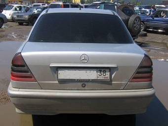 1998 Mercedes-Benz C-Class Pictures