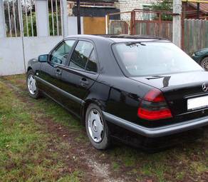 1998 Mercedes-Benz C-Class Photos