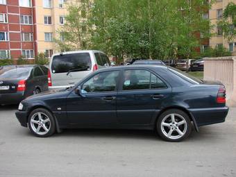 1998 Mercedes-Benz C-Class Photos