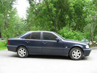 1998 Mercedes-Benz C-Class Pictures