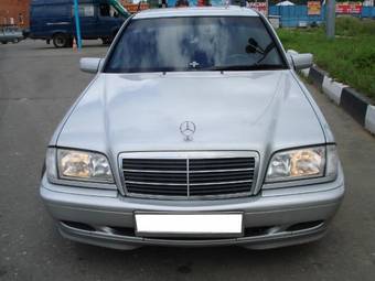 1998 Mercedes-Benz C-Class Pictures