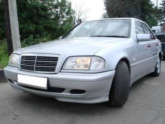 1998 Mercedes-Benz C-Class Photos