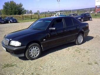 1998 Mercedes-Benz C-Class Pictures