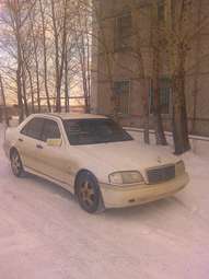1999 Mercedes-Benz C-Class Photos