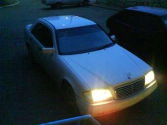 1999 Mercedes-Benz C-Class Photos