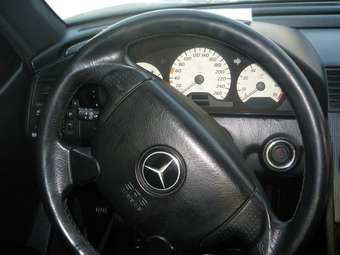 1999 Mercedes-Benz C-Class Images