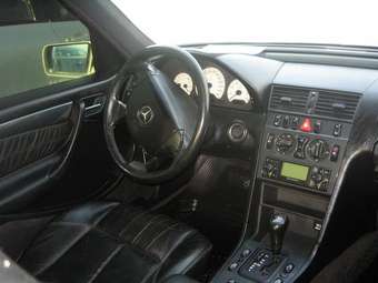 1999 Mercedes-Benz C-Class Pictures