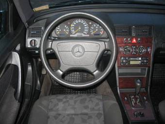 1999 Mercedes-Benz C-Class Images