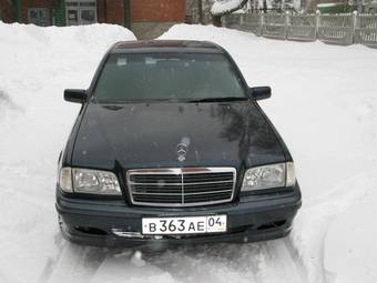 1999 Mercedes-Benz C-Class Pictures