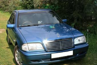 1999 Mercedes-Benz C-Class Pictures