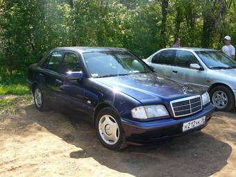 1999 Mercedes-Benz C-Class Photos