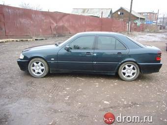 1999 Mercedes-Benz C-Class Pictures