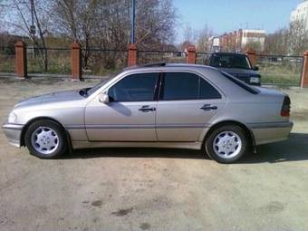1999 Mercedes-Benz C-Class Images