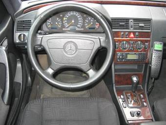 1999 Mercedes-Benz C-Class Images