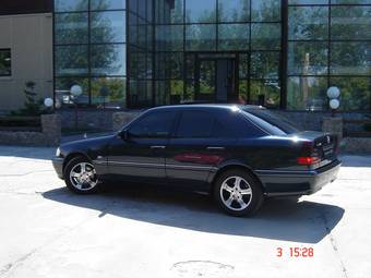 1999 Mercedes-Benz C-Class Pics