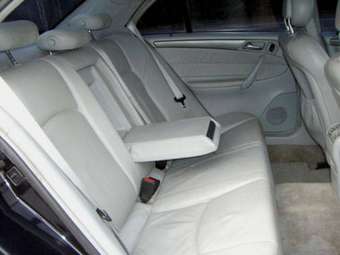 2000 Mercedes-Benz C-Class Pictures