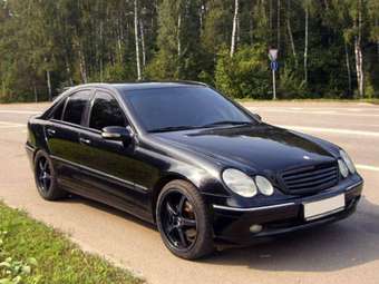 2000 Mercedes-Benz C-Class Photos