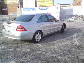 2000 Mercedes-Benz C-Class Images