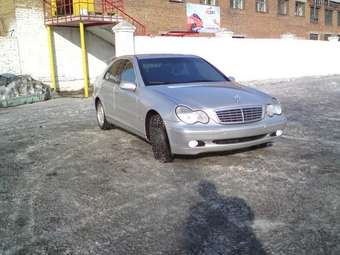 2000 Mercedes-Benz C-Class Pictures