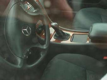 2000 Mercedes-Benz C-Class Photos
